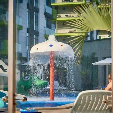 Panoramic Seaview & Piscina Interioara شقة