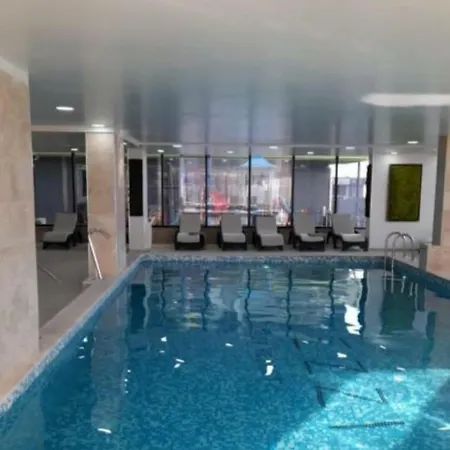 Panoramic Seaview & Piscina Interioara شقة Năvodari