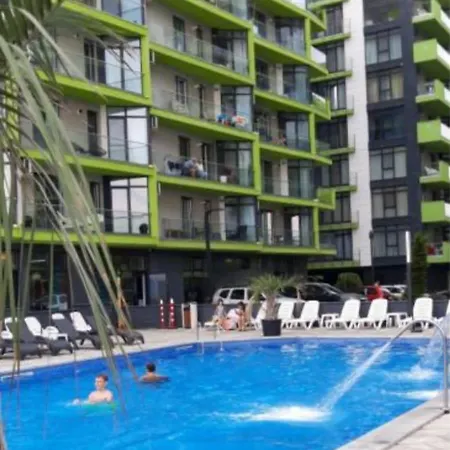 Apartment Panoramic Seaview & Piscina Interioara *